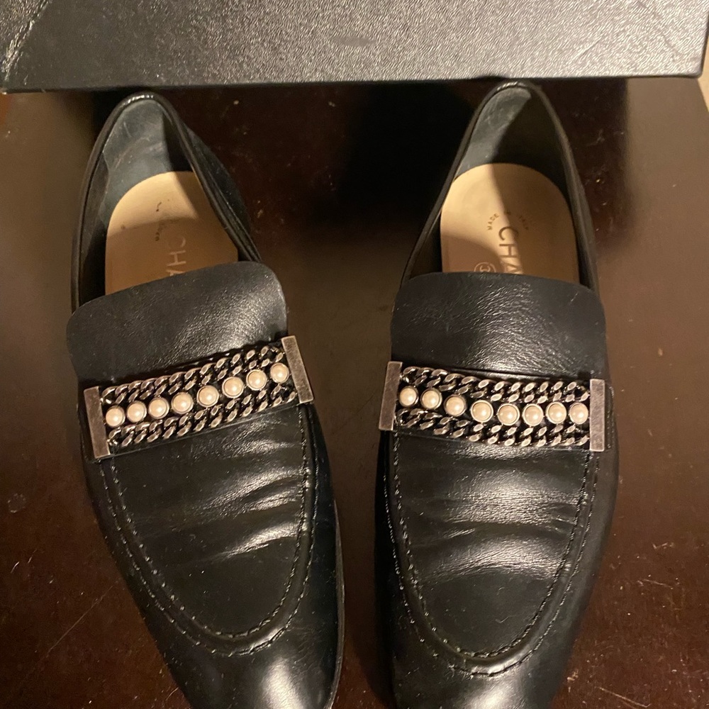 Beautiful Chanel Loafers-Great condition. Perfect for everyday! - Picture 2 of 7